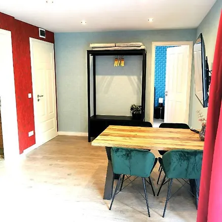 Kavaliershaus Henriettenhof Appartement *