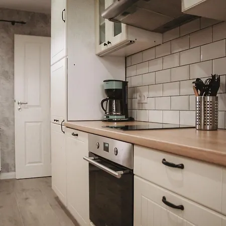 Kavaliershaus Henriettenhof Appartement *